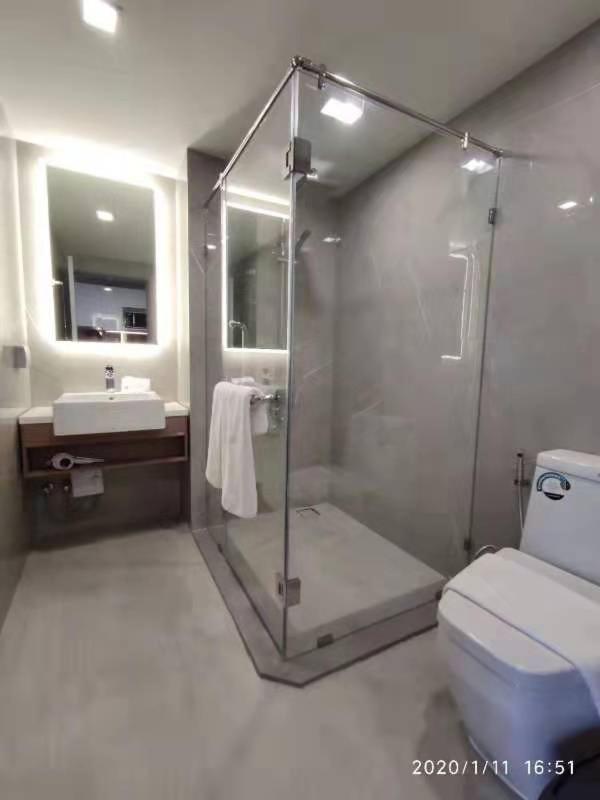 D2 Residences Huahin 华欣市中心近海滩近商场酒店式公寓可加床有连通房型 מראה חיצוני תמונה